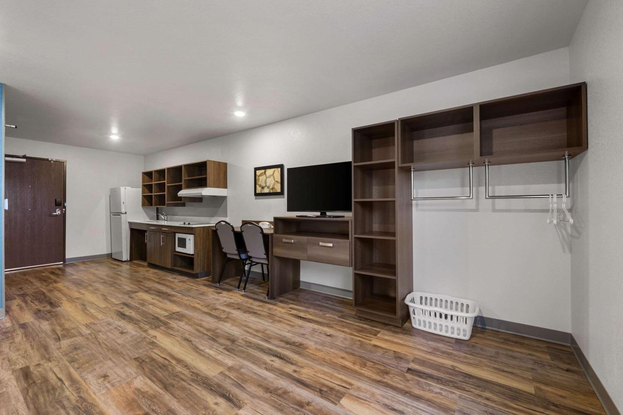 Woodspring Suites Yorktown Newport News Extérieur photo