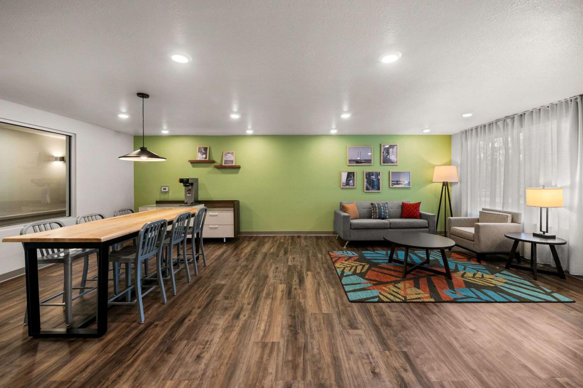 Woodspring Suites Yorktown Newport News Extérieur photo